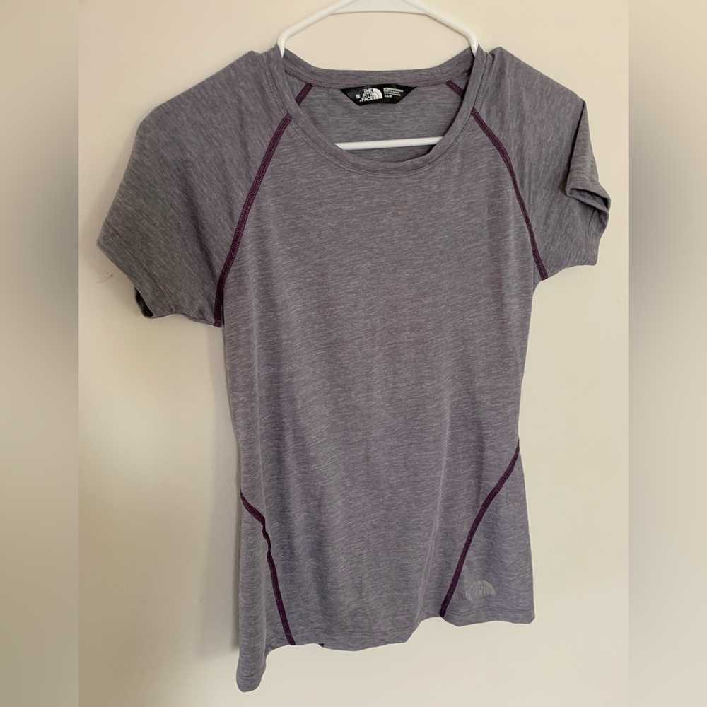The North Face Quick Dry Short Sleeve Top